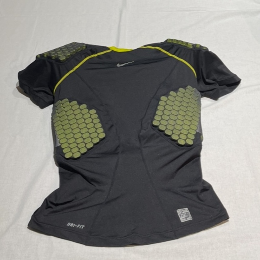 XL, Nike Pro Combat Padded shirt Pads